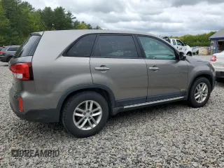 2015 Kia Sorento LX z VIN 5XYKTCA62FG564840, wystawiony jako Copart lot #57957775 z przebiegiem 98 750 mil mil oraz Czysty tytuł • Clean title. Historia ofert i sprzedaży dostępna na DreamBid. Obrazek 3.