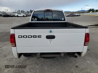 2001 Dodge Dakota Sport with VIN 1B7GL2AN21S131366, listed as a Copart auction lot 81263154 with 272,938 mi miles and Salvage Title. Bid and sale history available at DreamBid. Image 6.