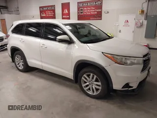 2016 Toyota Highlander LE Plus z VIN 5TDZKRFH0GS130743, wystawiony jako IAAI lot #41595778 z przebiegiem 137 856 mil mil oraz . Historia ofert i sprzedaży dostępna na DreamBid. Obrazek 1.