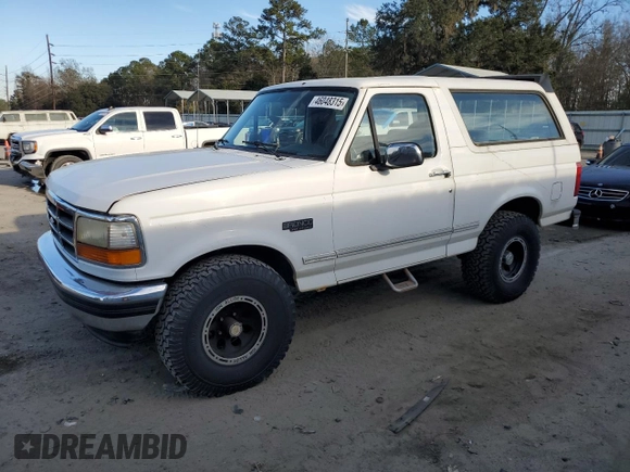 1994 Ford Bronco XL с VIN 1FMEU15N0RLA76670, выставлен на аукционе Copart как лот 46048315 с пробегом 269 968 миль миль и Списание • Salvage title. История ставок и продаж доступна на DreamBid. Изображение 1.