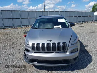 2016 Jeep Cherokee Sport with VIN 1C4PJLAB0GW369428, listed as a IAAI auction lot 42264097 with 130,952 mi miles and . Bid and sale history available at DreamBid. Image 12.