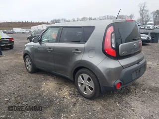 2015 Kia Soul with VIN KNDJN2A2XF7160582, listed as a IAAI auction lot 42040569 with 47,986 mi miles and . Bid and sale history available at DreamBid. Image 3.