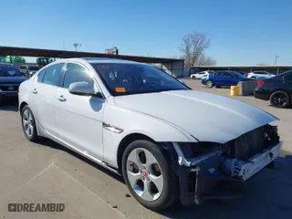 2018 Jaguar XE 25t with VIN SAJAR4FXXJCP31218, listed as a IAAI auction lot 41406848 with 117,538 mi miles. Bid and sale history available at carsss.com. Image 1.