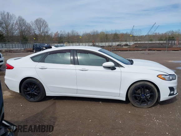 2020 Ford Fusion SE with VIN 3FA6P0HD0LR143408, listed as a IAAI auction lot 41854955 with 53,331 mi miles. Bid and sale history available at carsss.com. Image 13.