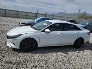 2021 Hyundai Elantra SEL z VIN 5NPLM4AG6MH025496, wystawiony jako Copart lot #56699815 z przebiegiem 120 045 mil mil oraz Czysty tytuł • Clean title. Historia ofert i sprzedaży dostępna na DreamBid. Obrazek 1.