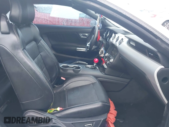 2015 Ford Mustang GT Premium z VIN 1FATP8FF9F5385286, wystawiony jako IAAI lot #41599189 z przebiegiem 112 260 mil mil oraz . Historia ofert i sprzedaży dostępna na DreamBid. Obrazek 5.