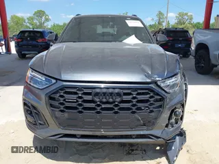 2024 Audi Q5 S line Premium z VIN WA1GAAFY5R2109175, wystawiony jako IAAI lot #41938991 z przebiegiem 7133 mil mil oraz . Historia ofert i sprzedaży dostępna na DreamBid. Obrazek 13.