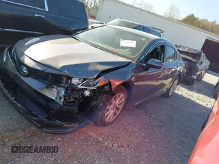 2024 Toyota Camry LE z VIN 4T1C11AK3RU847743, wystawiony jako IAAI lot #41886636 z przebiegiem 22 814 mil mil oraz . Historia ofert i sprzedaży dostępna na DreamBid. Obrazek 2.