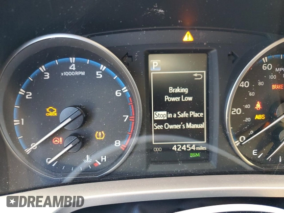 2017 Toyota RAV4 XLE with VIN JTMWFREVXHJ146865, listed as a Copart auction lot 44948775 with 42,454 mi miles and Salvage Title. Bid and sale history available at DreamBid. Image 9.