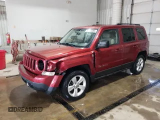 2011 Jeep Patriot Latitude z VIN 1J4NF1GB8BD115274, wystawiony jako Copart lot #56063365 z przebiegiem 154 371 mil mil oraz Szkoda całkowita • Salvage title. Historia ofert i sprzedaży dostępna na DreamBid. Obrazek 1.