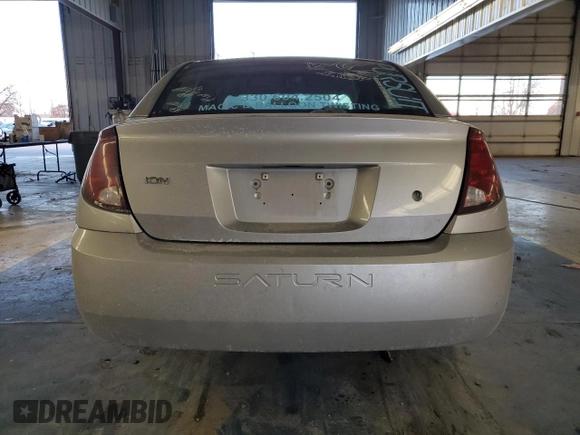 2005 Saturn ION ION 1 z VIN 1G8AG52F95Z156310, wystawiony jako Copart lot #83634554 z przebiegiem 143 420 mil mil oraz Szkody całkowita. Historia ofert i sprzedaży dostępna na DreamBid. Obrazek 6.