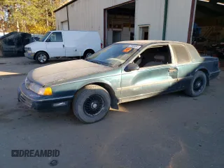 1992 Mercury Cougar z VIN 1MEPM6046NH628614, wystawiony jako Copart lot #77434664 z przebiegiem 83 518 mil mil oraz Szkody całkowita. Historia ofert i sprzedaży dostępna na DreamBid. Obrazek 1.