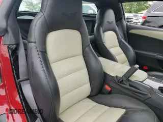 2008 Chevrolet Corvette z VIN 1G1YY26W585120032, wystawiony jako Copart lot #55013495 z przebiegiem 19 778 mil mil oraz Szkody całkowita. Historia ofert i sprzedaży dostępna na DreamBid. Obrazek 10.