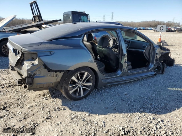 2020 Nissan Maxima SL with VIN 1N4AA6DV2LC367260, listed as a Copart auction lot 47050235 with 60,390 mi miles and Salvage Title. Bid and sale history available at carsss.com. Image 3.