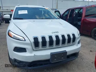 2018 Jeep Cherokee Latitude Plus with VIN 1C4PJLLBXJD590695, listed as a IAAI auction lot 39653845 with 76,667 mi miles and . Bid and sale history available at DreamBid. Image 12.