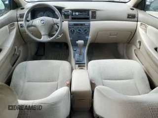 2005 Toyota Corolla CE z VIN 2T1BR32E25C382294, wystawiony jako Copart lot #55490975 z przebiegiem 129 981 mil mil oraz Czysty tytuł • Clean title. Historia ofert i sprzedaży dostępna na DreamBid. Obrazek 8.