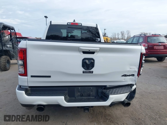2022 Ram 1500 Big Horn z VIN 1C6SRFBT7NN375197, wystawiony jako IAAI lot #40824095 z przebiegiem 91 751 mil mil oraz . Historia ofert i sprzedaży dostępna na DreamBid. Obrazek 16.