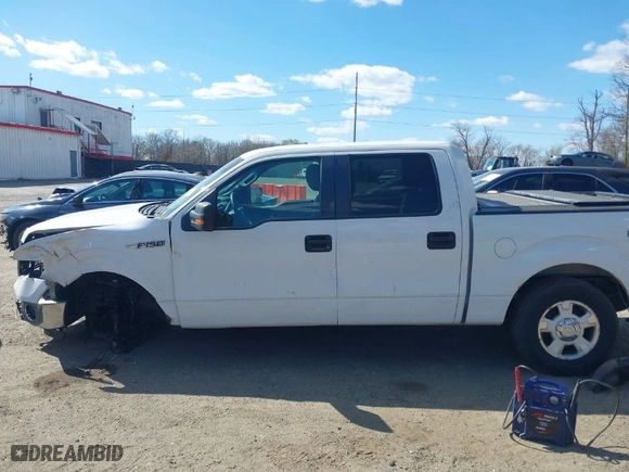 2013 Ford F-150 XL with VIN 1FTFW1EF4DFA11811, listed as a IAAI auction lot 41866424 with 235,034 mi miles. Bid and sale history available at carsss.com. Image 14.
