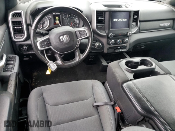 2021 Ram 1500 Big Horn z VIN 1C6SRFBT7MN757180, wystawiony jako Copart lot #55508355 z przebiegiem 75 435 mil mil oraz Szkoda całkowita • Salvage title. Historia ofert i sprzedaży dostępna na DreamBid. Obrazek 8.