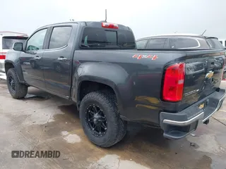 2017 Chevrolet Colorado 4WD LT z VIN 1GCGTCEN8H1304906, wystawiony jako IAAI lot #42652360 z przebiegiem 140 093 mil mil oraz . Historia ofert i sprzedaży dostępna na DreamBid. Obrazek 3.