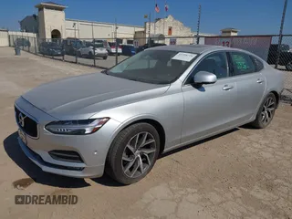 2017 Volvo S90 Momentum с VIN YV1102AK1H1010312, выставлен на аукционе IAAI как лот 41758726 с пробегом 93 375 миль миль и . История ставок и продаж доступна на DreamBid. Изображение 18.