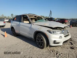 2016 BMW X5 xDrive35i z VIN 5UXKR0C57G0S87481, wystawiony jako Copart lot #49912815 z przebiegiem Nie podano mil oraz Nie do naprawy • Non repairable. Historia ofert i sprzedaży dostępna na DreamBid. Obrazek 4.