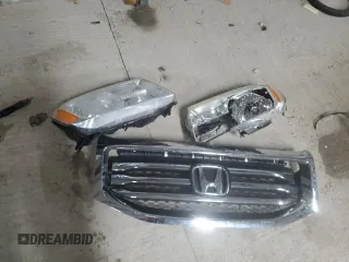 2013 Honda Pilot EX-L с VIN 5FNYF3H63DB003462, выставлен на аукционе Copart как лот 44728035 с пробегом 142 102 миль миль и Списание • Salvage title. История ставок и продаж доступна на DreamBid. Изображение 15.