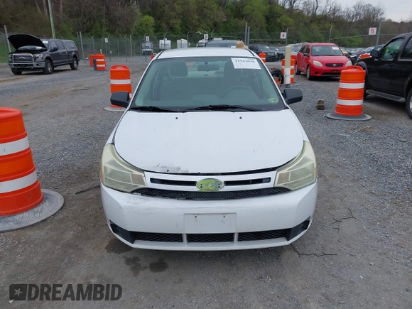 2008 Ford Focus SE with VIN 1FAHP35N08W122604, listed as a IAAI auction lot 41942030 with 89,034 mi miles. Bid and sale history available at carsss.com. Image 12.