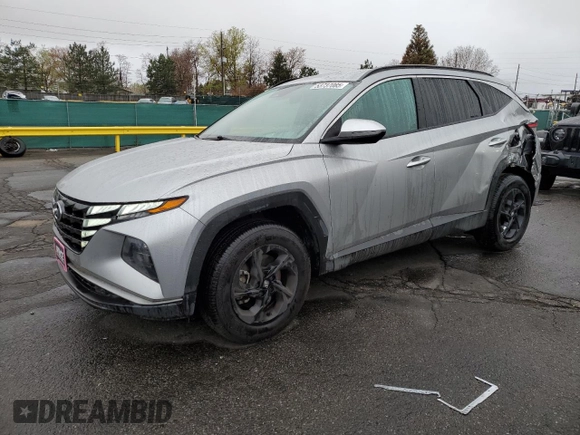 2023 Hyundai Tucson SEL z VIN 5NMJBCAE1PH195028, wystawiony jako Copart lot #53737085 z przebiegiem 61 640 mil mil oraz Szkoda całkowita • Salvage title. Historia ofert i sprzedaży dostępna na DreamBid. Obrazek 1.
