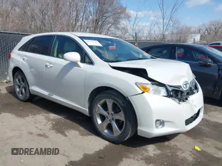 2009 Toyota Venza with VIN 4T3ZK11A79U013268, listed as a IAAI auction lot 41731002 with 145,918 mi miles. Bid and sale history available at carsss.com. Image 1.