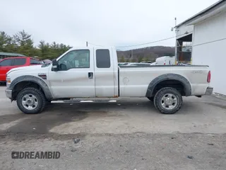 2010 Ford F-250 XL z VIN 1FTSX2BR7AEA40057, wystawiony jako IAAI lot #41498128 z przebiegiem 90 166 mil mil oraz . Historia ofert i sprzedaży dostępna na DreamBid. Obrazek 14.