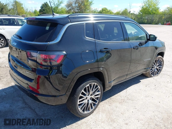 2022 Jeep Compass Limited z VIN 3C4NJDCB4NT189558, wystawiony jako IAAI lot #42337555 z przebiegiem 40 109 mil mil oraz . Historia ofert i sprzedaży dostępna na DreamBid. Obrazek 4.