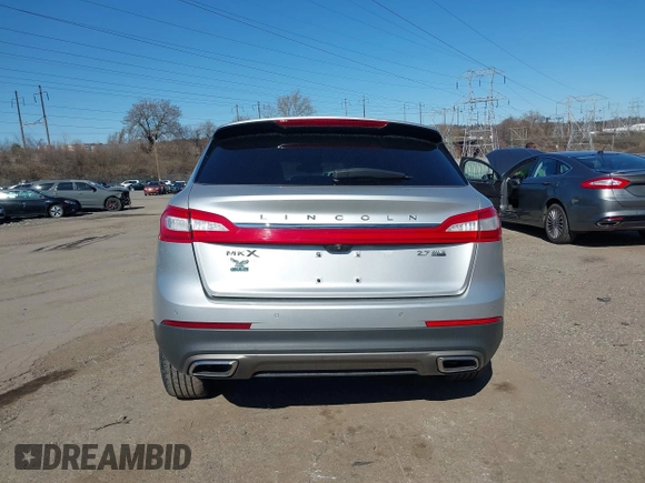 2016 Lincoln MKX Reserve with VIN 2LMTJ8LP1GBL36721, listed as a IAAI auction lot 41826292 with 1 mi miles. Bid and sale history available at carsss.com. Image 17.