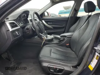 2013 BMW 3 Series 328i с VIN WBA3C1G53DNR47311, выставлен на аукционе Copart как лот 53389985 с пробегом 142 745 миль миль и Списание • Salvage title. История ставок и продаж доступна на DreamBid. Изображение 7.