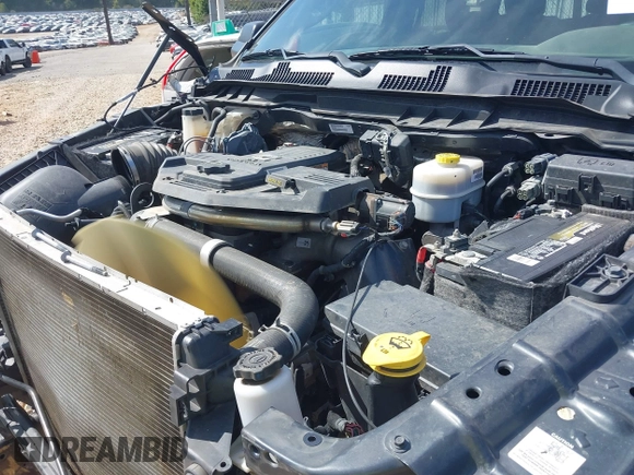 2016 Ram 2500 Laramie with VIN 3C6UR5FL8GG217024, listed as a IAAI auction lot 40235735 with 82,212 mi miles. Bid and sale history available at carsss.com. Image 10.