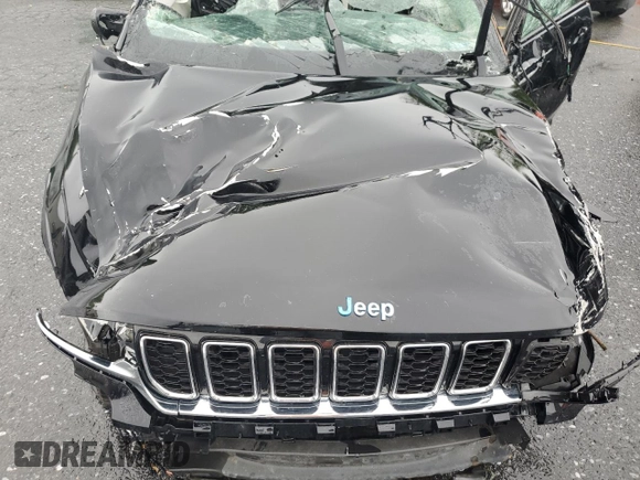 2024 Jeep Grand Cherokee z VIN 1C4RJYB68RC710716, wystawiony jako Copart lot #61194385 z przebiegiem Nie podano mil oraz Nie do naprawy • Non repairable. Historia ofert i sprzedaży dostępna na DreamBid. Obrazek 12.