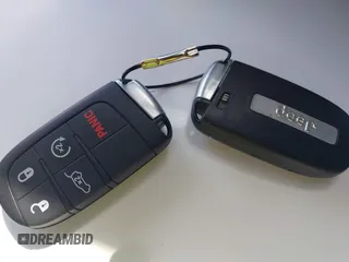 2018 Jeep Grand Cherokee Limited с VIN 1C4RJFBG0JC215041, выставлен на аукционе IAAI как лот 42634111 с пробегом 111 407 миль миль и . История ставок и продаж доступна на DreamBid. Изображение 11.