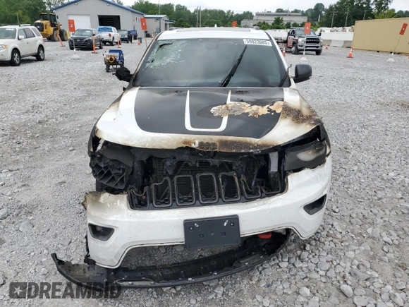 2017 Jeep Grand Cherokee Trailhawk with VIN 1C4RJFLG9HC602034, listed as a Copart auction lot 59823085 with Not provided miles and Salvage title. Bid and sale history available at DreamBid. Image 5.