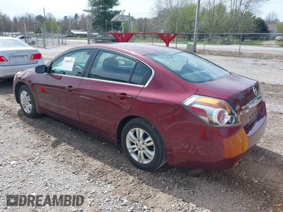 2011 Nissan Altima 2.5 S with VIN 1N4AL2AP5BN427933, listed as a IAAI auction lot 41866576 with 67,492 mi miles. Bid and sale history available at carsss.com. Image 3.