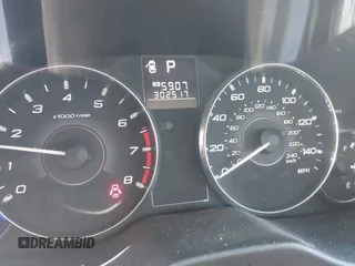 2011 Subaru Legacy Prem z VIN 4S3BMCB60B3248802, wystawiony jako IAAI lot #42250942 z przebiegiem 302 517 mil mil oraz . Historia ofert i sprzedaży dostępna na DreamBid. Obrazek 7.
