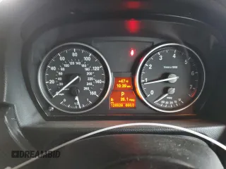 2011 BMW 3 Series 328i with VIN WBAUT9C58BA191813, listed as a Copart auction lot 42490805 with 120,328 mi miles and Salvage title. Bid and sale history available at DreamBid. Image 9.