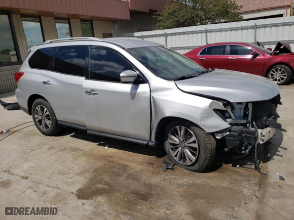 2017 Nissan Pathfinder S with VIN 5N1DR2MN8HC606127, listed as a Copart auction lot 68102204 with 94,984 mi miles and Clean Title. Bid and sale history available at carsss.com. Image 4.