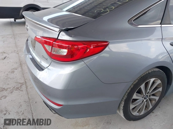 2017 Hyundai Sonata Sport with VIN 5NPE34AF4HH450854, listed as a IAAI auction lot 40133552 with 171,429 mi miles. Bid and sale history available at carsss.com. Image 12.