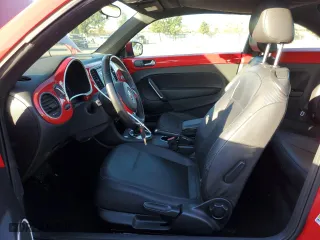 2012 Volkswagen Beetle 2.5L PZEV with VIN 3VWJP7AT5CM629916, listed as a Copart auction lot 85738894 with 93,172 mi miles and Clean Title. Bid and sale history available at carsss.com. Image 7.