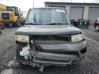 2005 Scion xB z VIN JTLKT334250173983, wystawiony jako Copart lot #52455685 z przebiegiem 98 953 mil mil oraz Szkody całkowita. Historia ofert i sprzedaży dostępna na DreamBid. Obrazek 5.