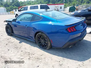 2024 Ford Mustang GT z VIN 1FA6P8CF8R5419756, wystawiony jako IAAI lot #42482363 z przebiegiem 20 480 mil mil oraz . Historia ofert i sprzedaży dostępna na DreamBid. Obrazek 3.