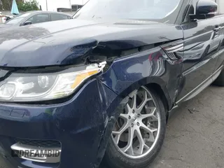 2016 Land Rover Range Rover Sport HSE с VIN SALWR2VF2GA651068, выставлен на аукционе IAAI как лот 42302610 с пробегом 98 782 миль миль и . История ставок и продаж доступна на DreamBid. Изображение 19.