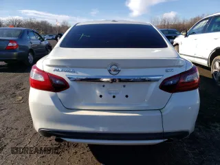 2018 Nissan Altima SV with VIN 1N4AL3AP1JC241421, listed as a Copart auction lot 85865644 with 103,999 mi miles and Non Repairable. Bid and sale history available at DreamBid. Image 6.