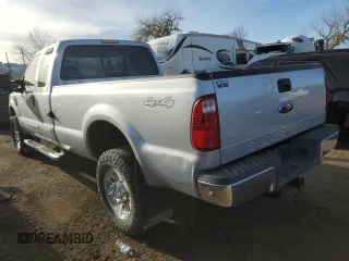 2008 Ford F-350 XL with VIN 1FTWX31R08EC70686, listed as a Copart auction lot 85769014 with 111,306 mi miles and Clean Title. Bid and sale history available at DreamBid. Image 2.