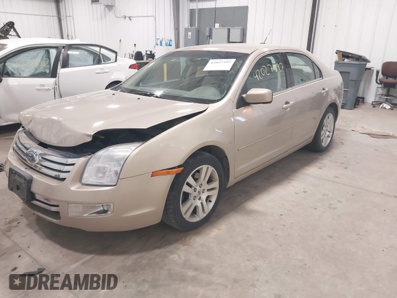 2007 Ford Fusion SEL with VIN 3FAHP02187R185614, listed as a IAAI auction lot 42027597 with 165,466 mi miles. Bid and sale history available at carsss.com. Image 2.